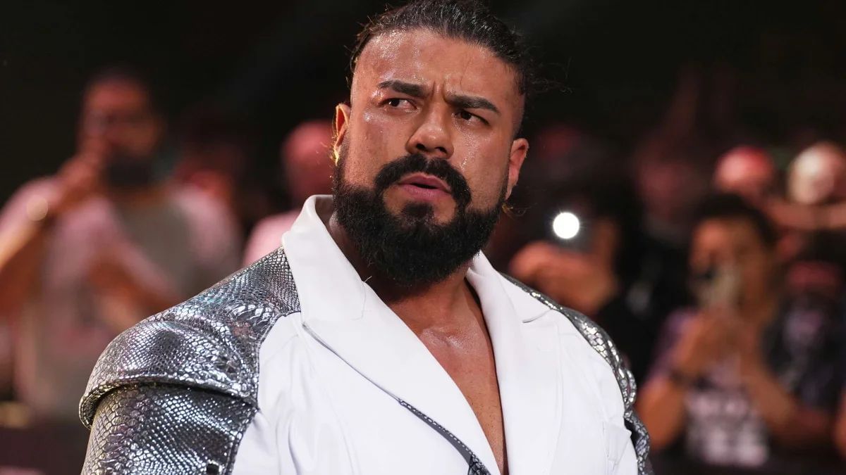 How Old is Andrade El Idolo?