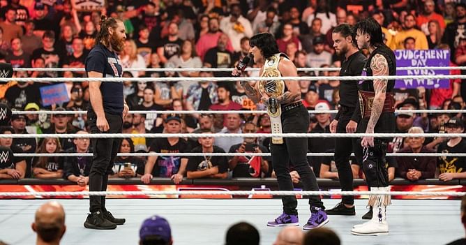 "Not one person was looking at them" - WWE legend praises Sami Zayn's promo against The Judgment Day on RAW