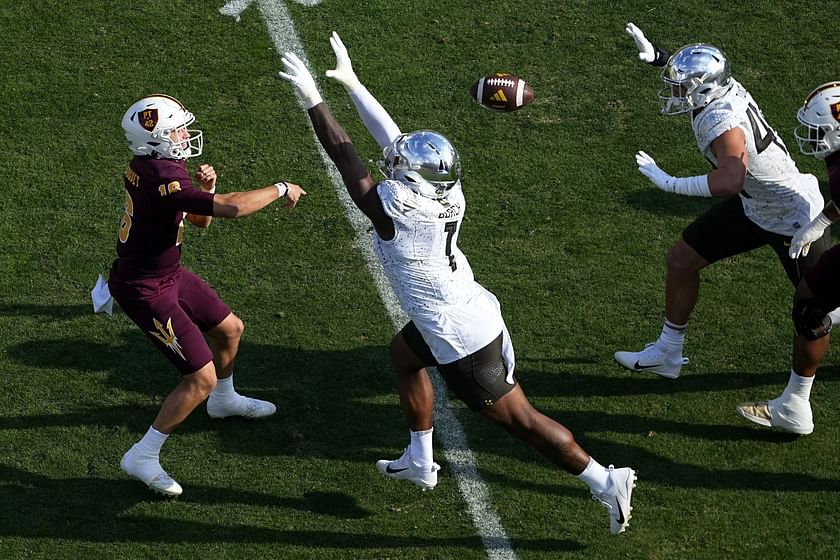 Black friday college football games schedule key matchups tv schedule