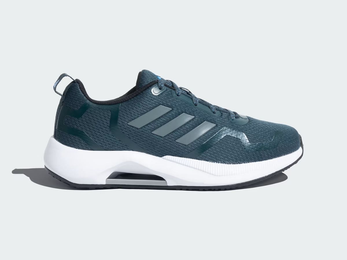 Adidas Rapide Run sneakers, Pulse Blue (Image via Adidas)