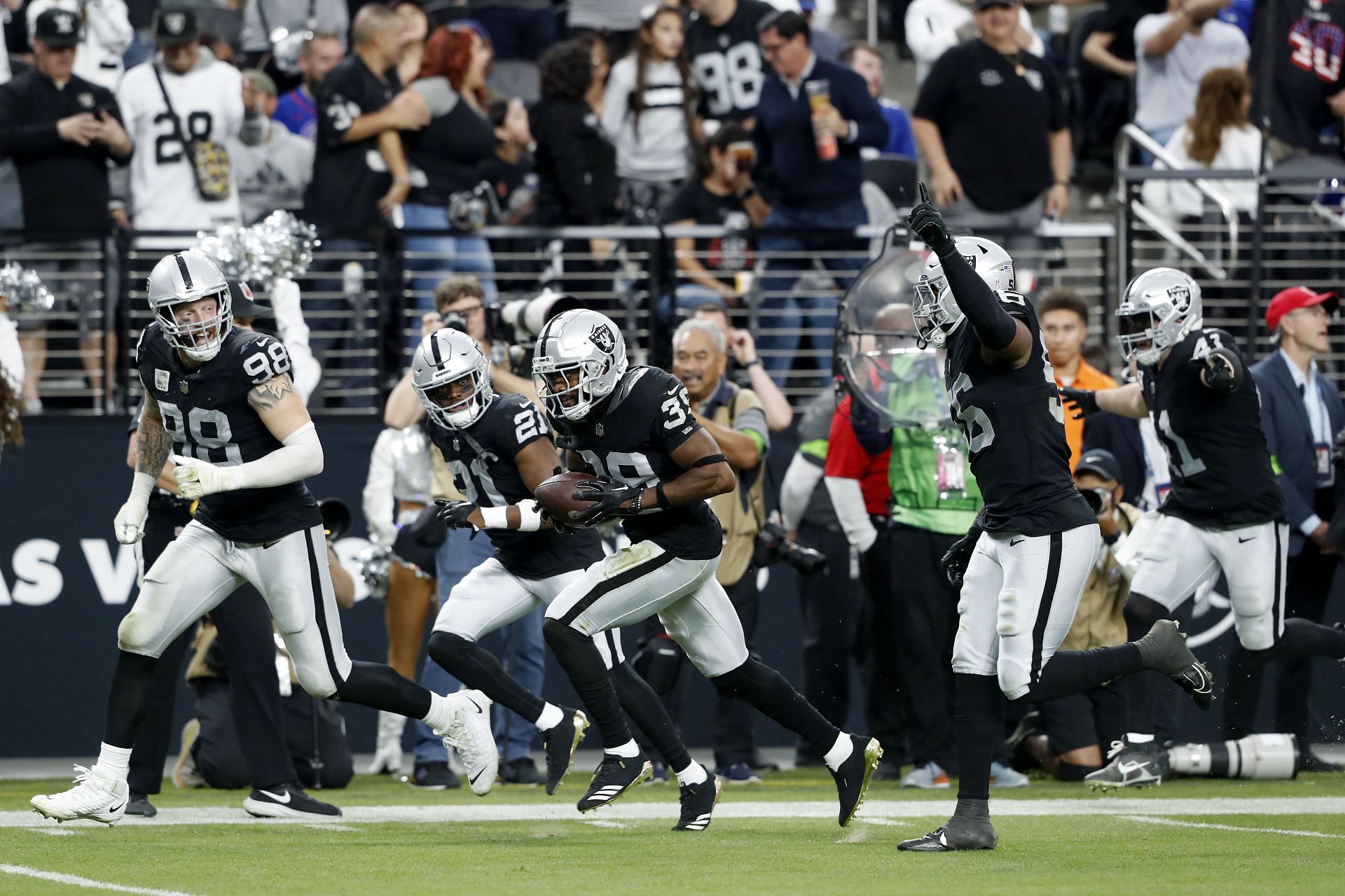 Fantasy Football Week 10 Defensive Streamers & Rankings: Raiders ...