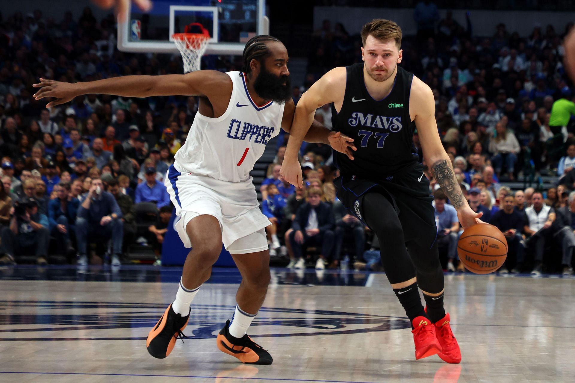 Los Angeles Clippers v Dallas Mavericks