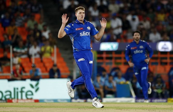 उन्होंने Mumbai Indians का फायदा किया...कैमरन ग्रीन के RCB में जाने को लेकर आया बड़ा बयान