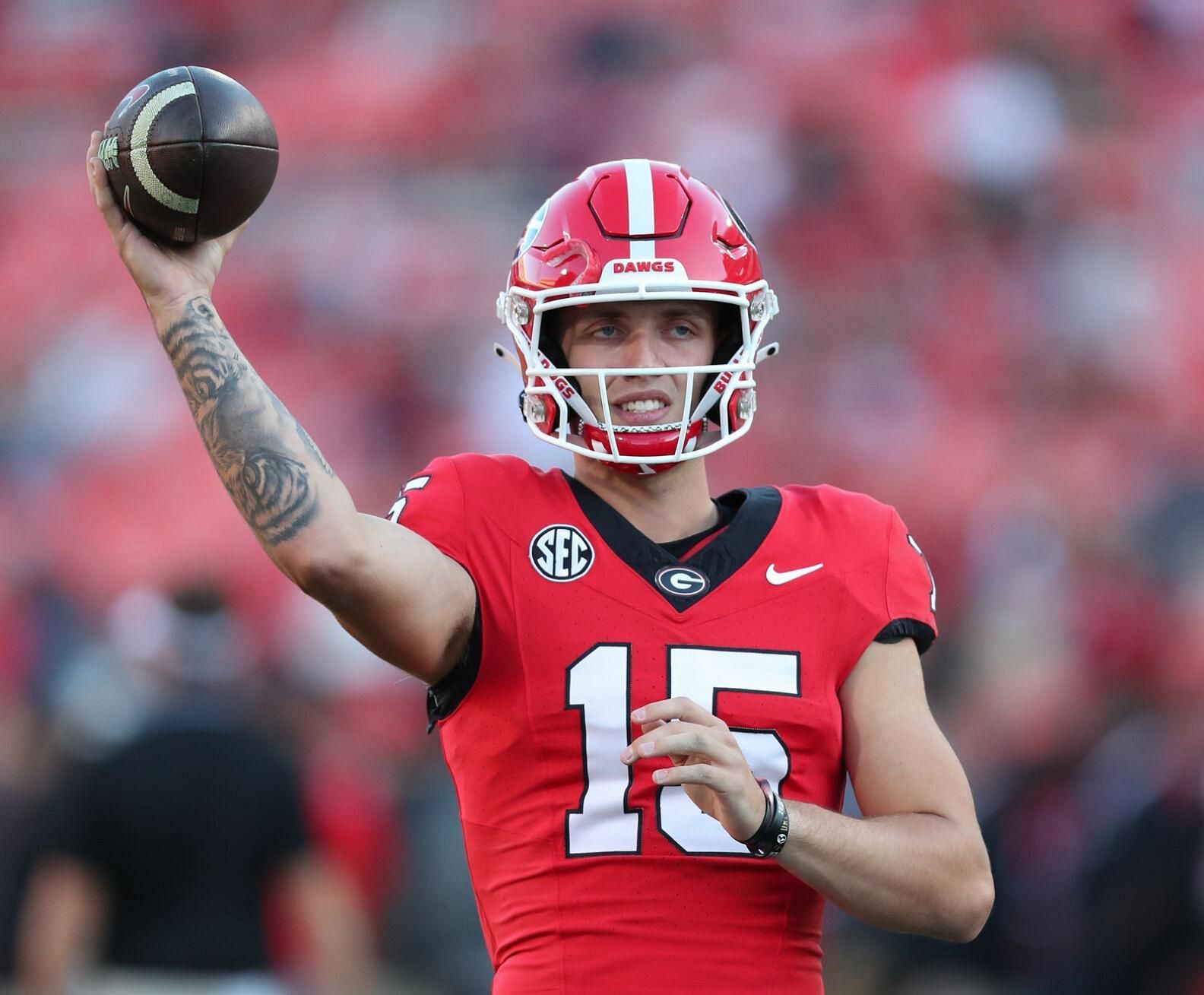 Carson Beck has kept the Georgia Bulldogs as one of the undefeated college football teams in 2023