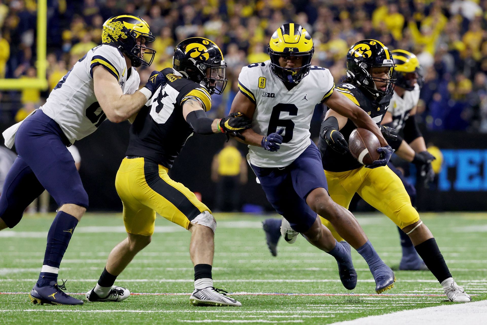 Iowa vs Michigan football rivalry history H2H, Records, and more