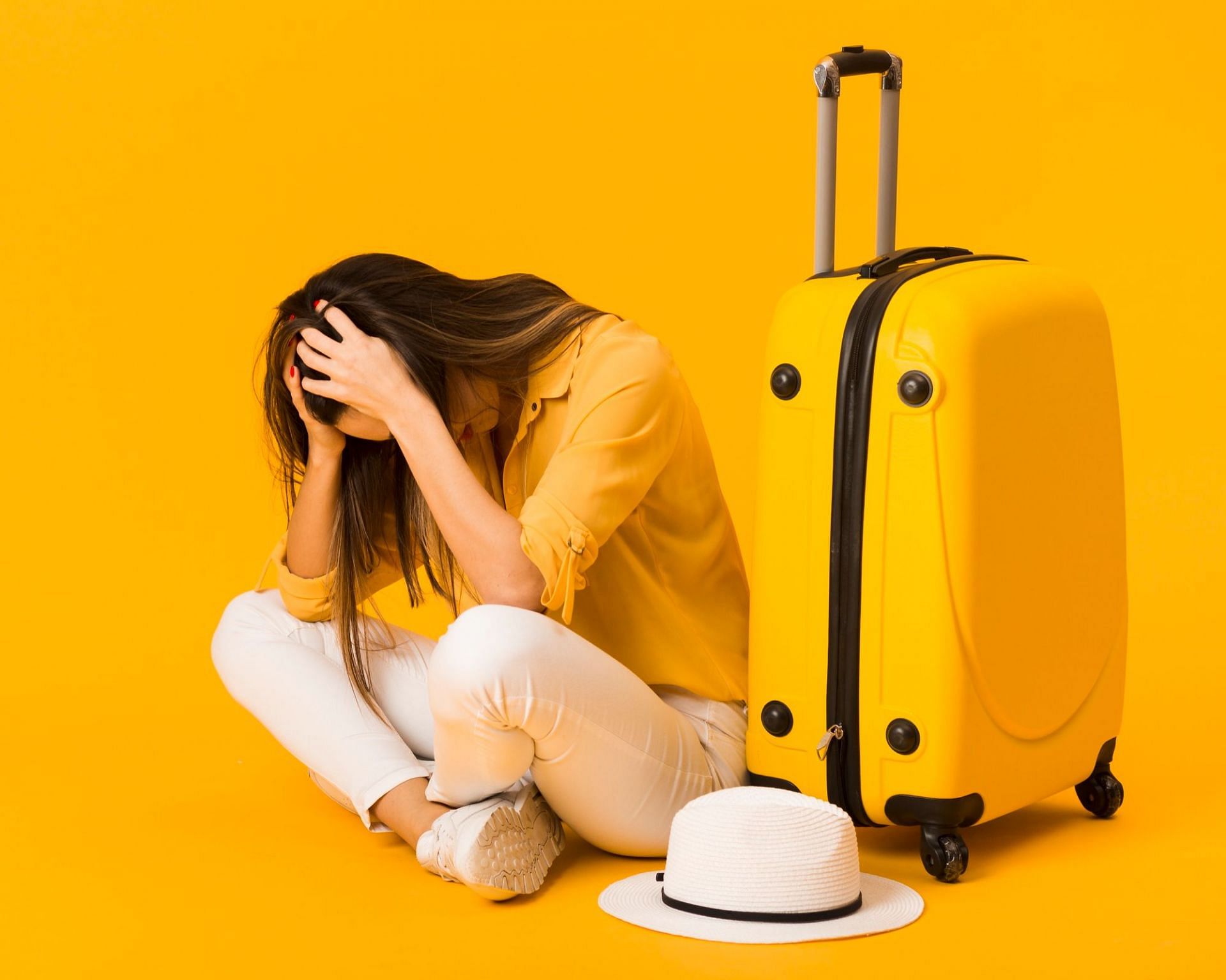 Tips to deal with travel constipation (Image via Freepik)