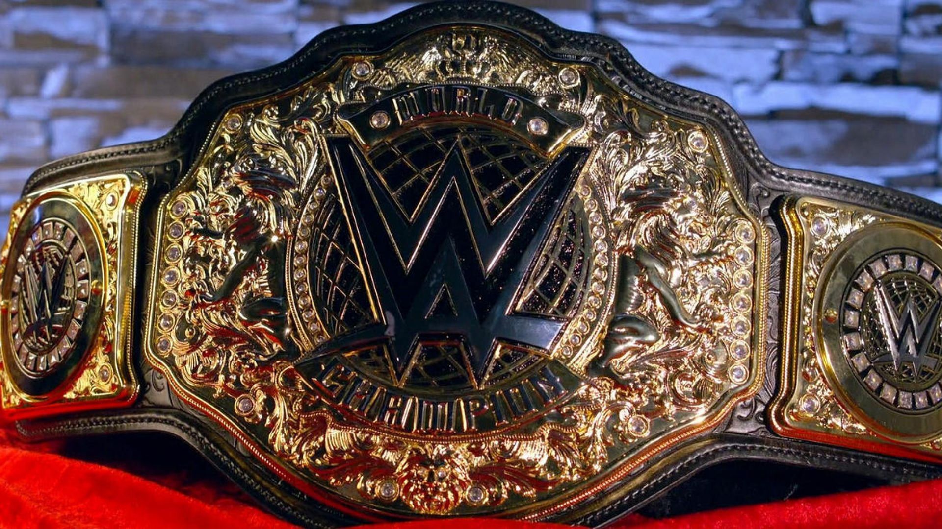 The WWE World Heavyweight Champion is one of the top prizes of the promotion