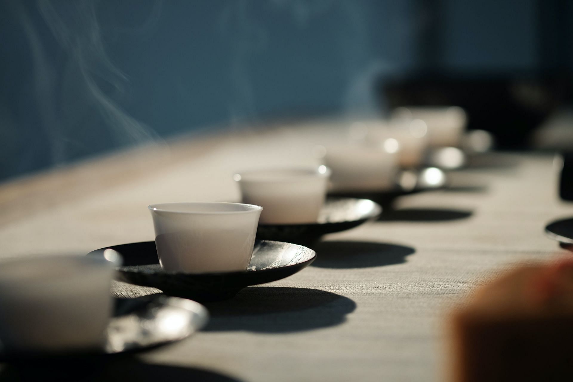 Hot drink (Image via Unsplash/Oriento)