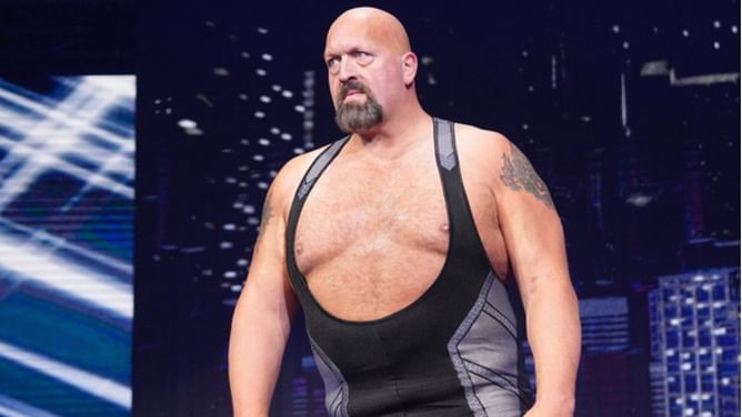 [Watch] 6 ft 1 in AEW star body slams Paul Wight (fka The Big Show) onto a car hood