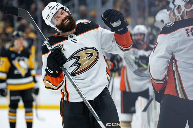 VIDEO: Radko Gudas' deflected chip shot goal puzzles Sharks goalie