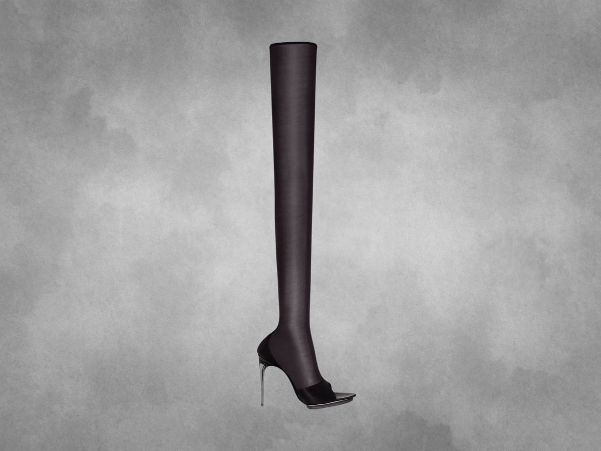 The Pointy-toe mesh boot in black (Image via VB)