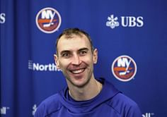 Former Islanders legend Zdeno Chara clocks whopping 3:19:19 at NYC Marathon
