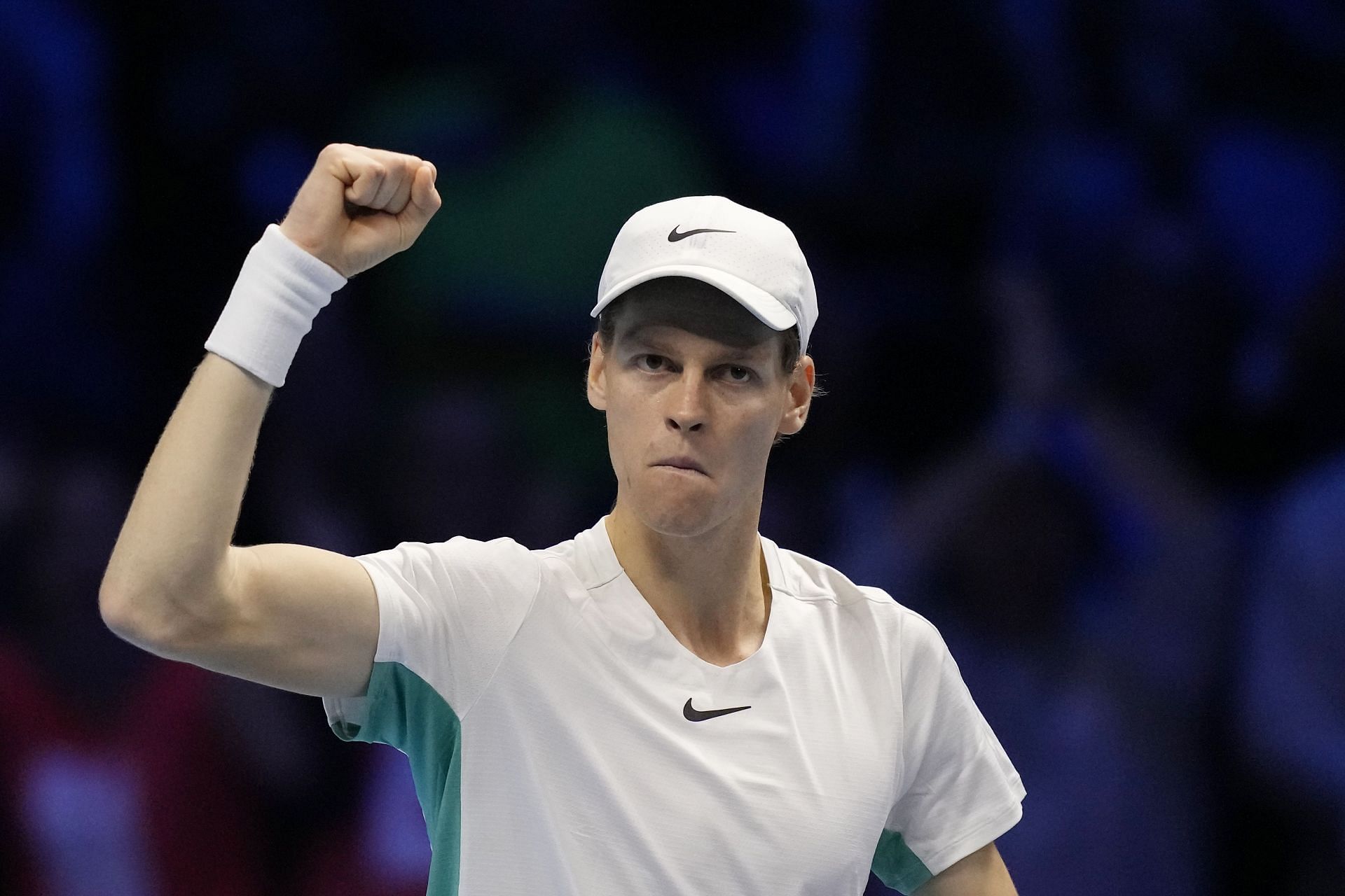 Jannik Sinner unnerves Medvedev, moves to final of ATP Finals