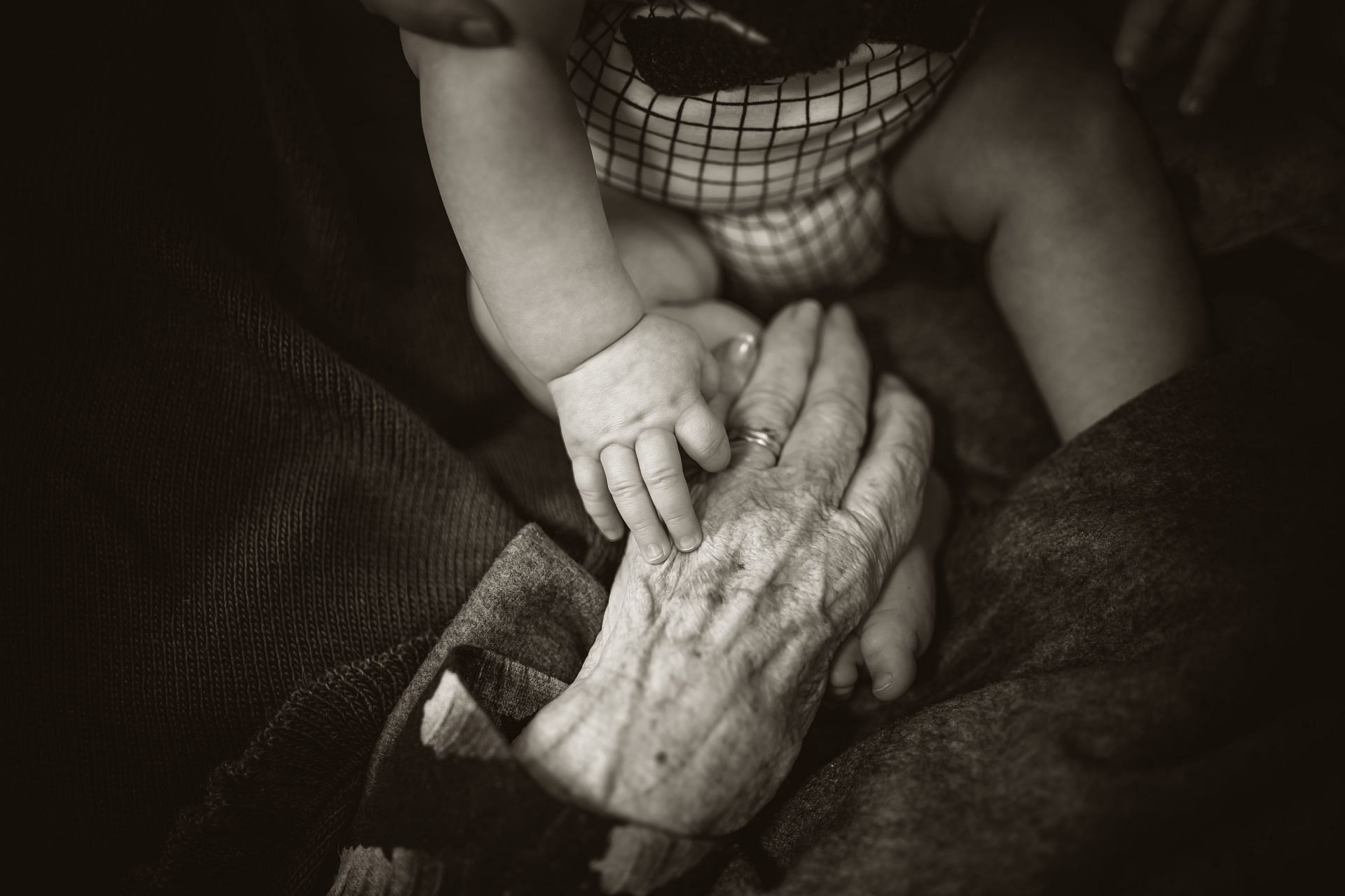 Reversing biological age (Image via Unsplash/ Rod Long)