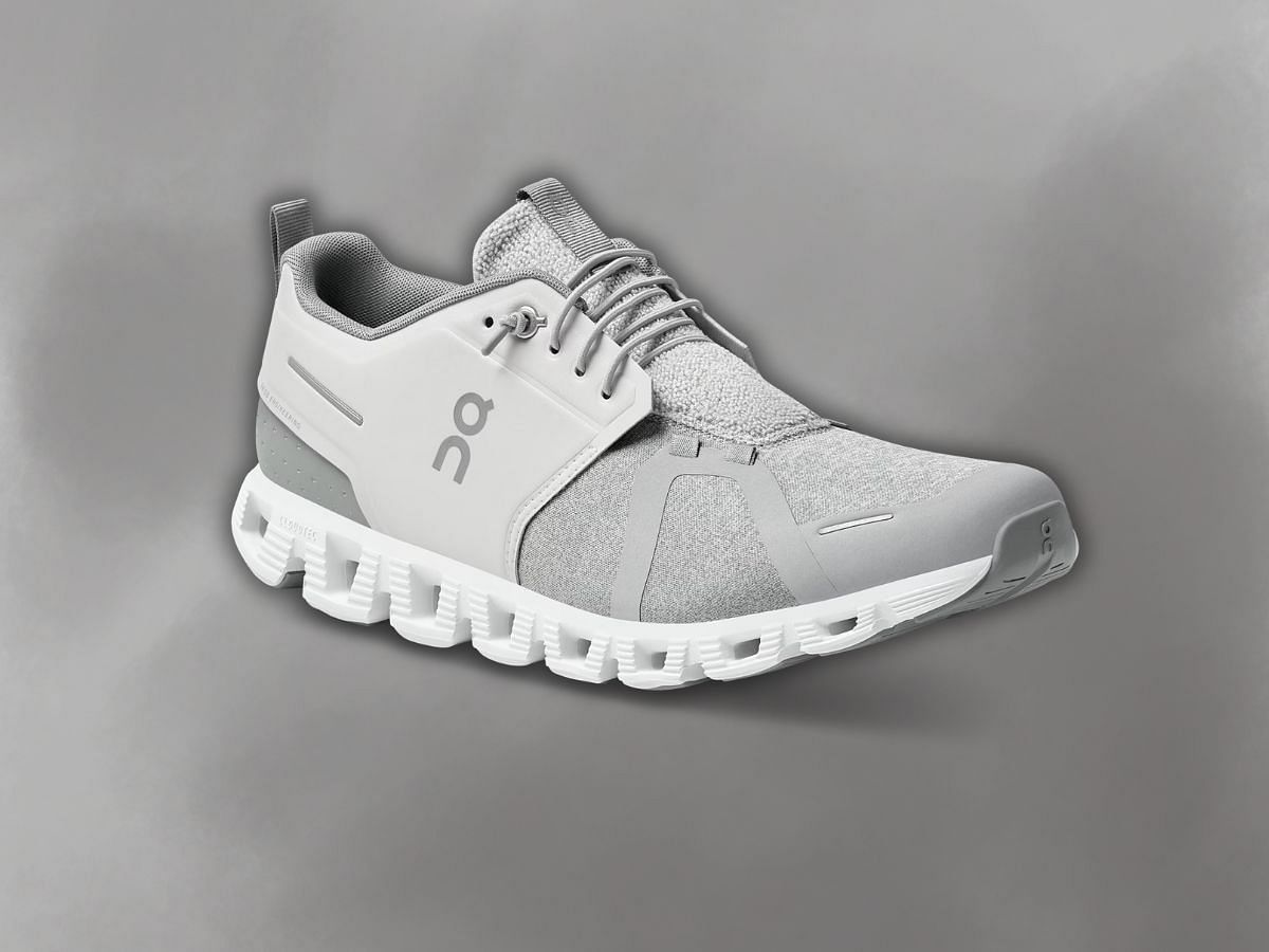 On Cloud 5 Terry sneakers (Image via On website)