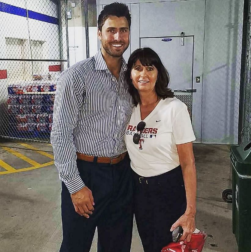 Joey Gallo and his mother. Source: Joey Gallo&rsquo;s official Instagram page/@joeygallo24