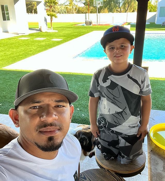 Eduardo and his son Diego. Source: Eduardo&rsquo;s official Instagram page/@eduardoescobar5