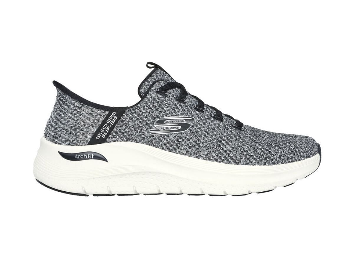 The Arch Fit 2.0 &quot;Look Ahead&quot; sneakers (Image via Skechers)