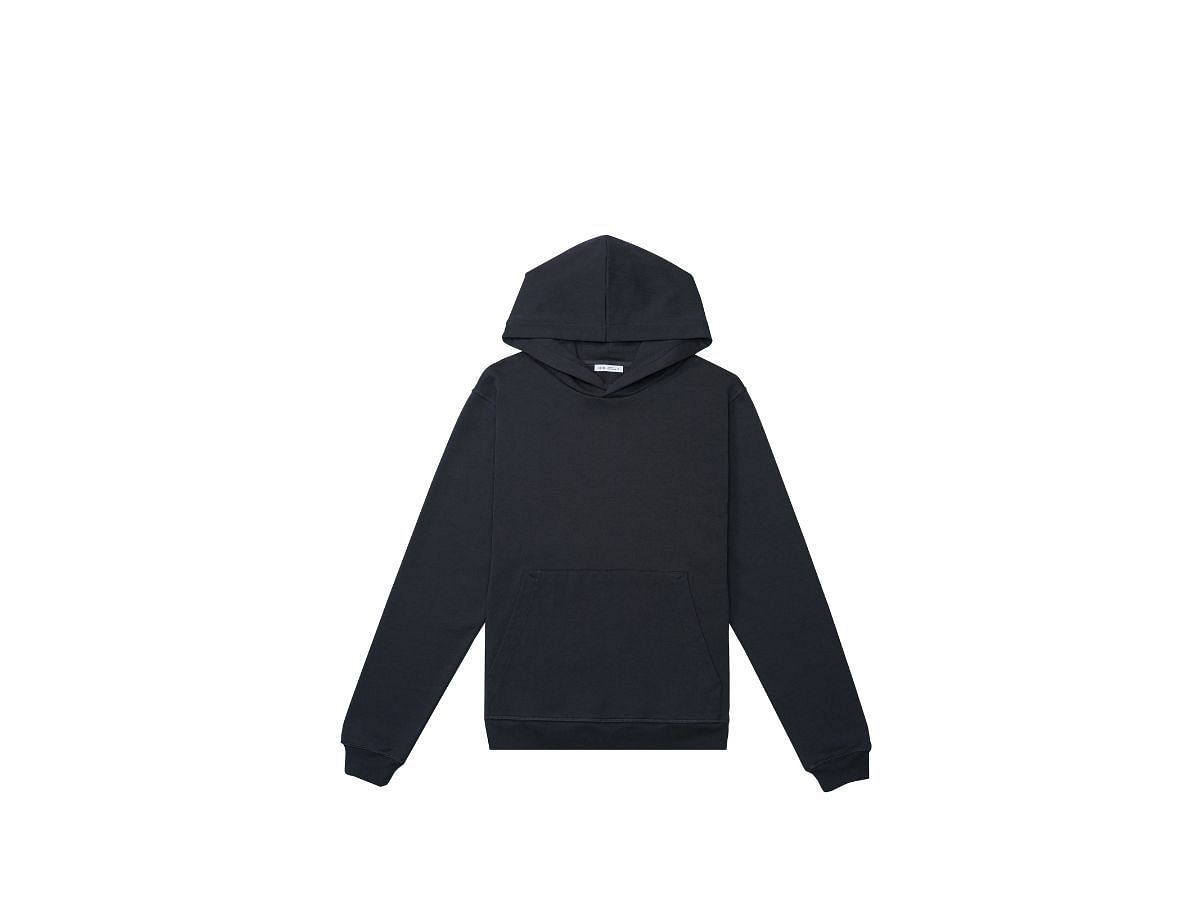 The black hoodie from Isto ( Image via Isto)