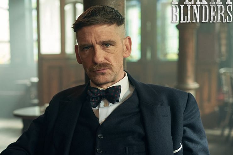 Who plays the role of Arthur Shelby?