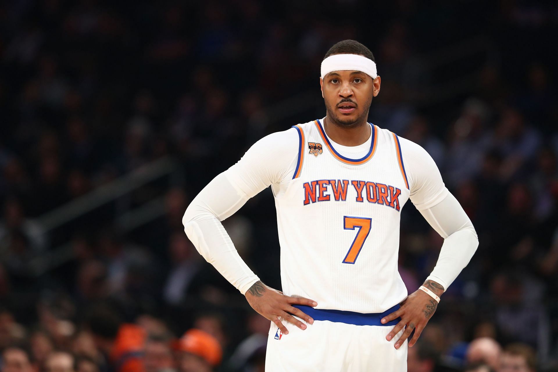 I'll keep looking up at rafters - Carmelo Anthony daydreams about