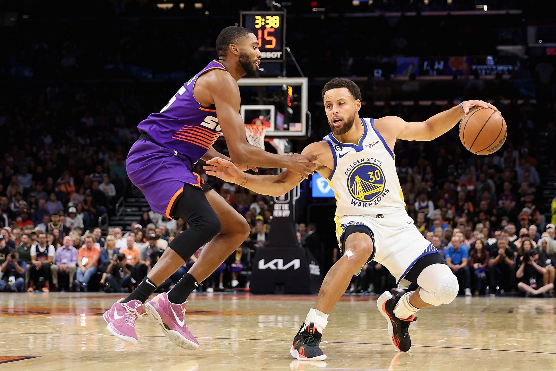 Golden State Warriors v Phoenix Suns