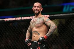 VIDEO: WWE-returnee CM Punk boo'd after Chicago Blackhawks callout at Predators arena