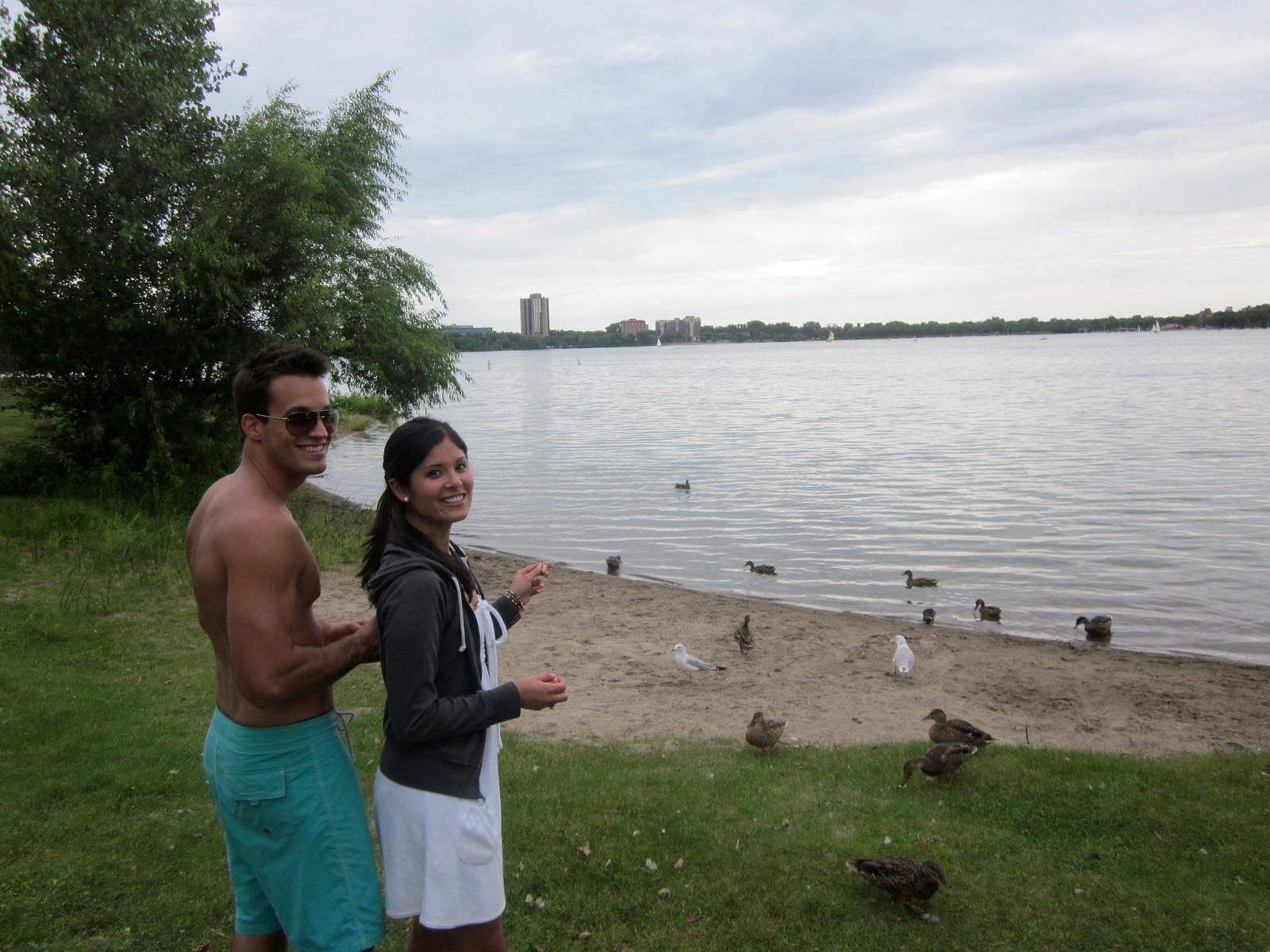 Fan favorite couple feeding the duckies (Image via Facebook/HeatherPond)