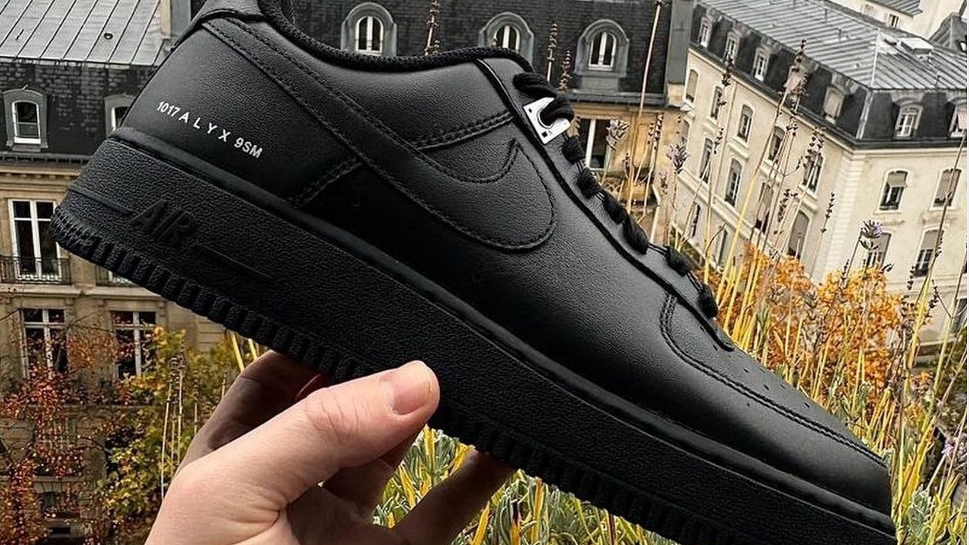 Take a closer look at the black variant of the upcoming Nike Air Force 1 Low shoes (Image via Instagram/@matthewmwilliams)