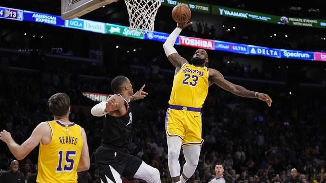 "Give me that sh**": Leaked audio shows LeBron James fuming at Lakers for letting Russell Westbrook dominate before shutting him down