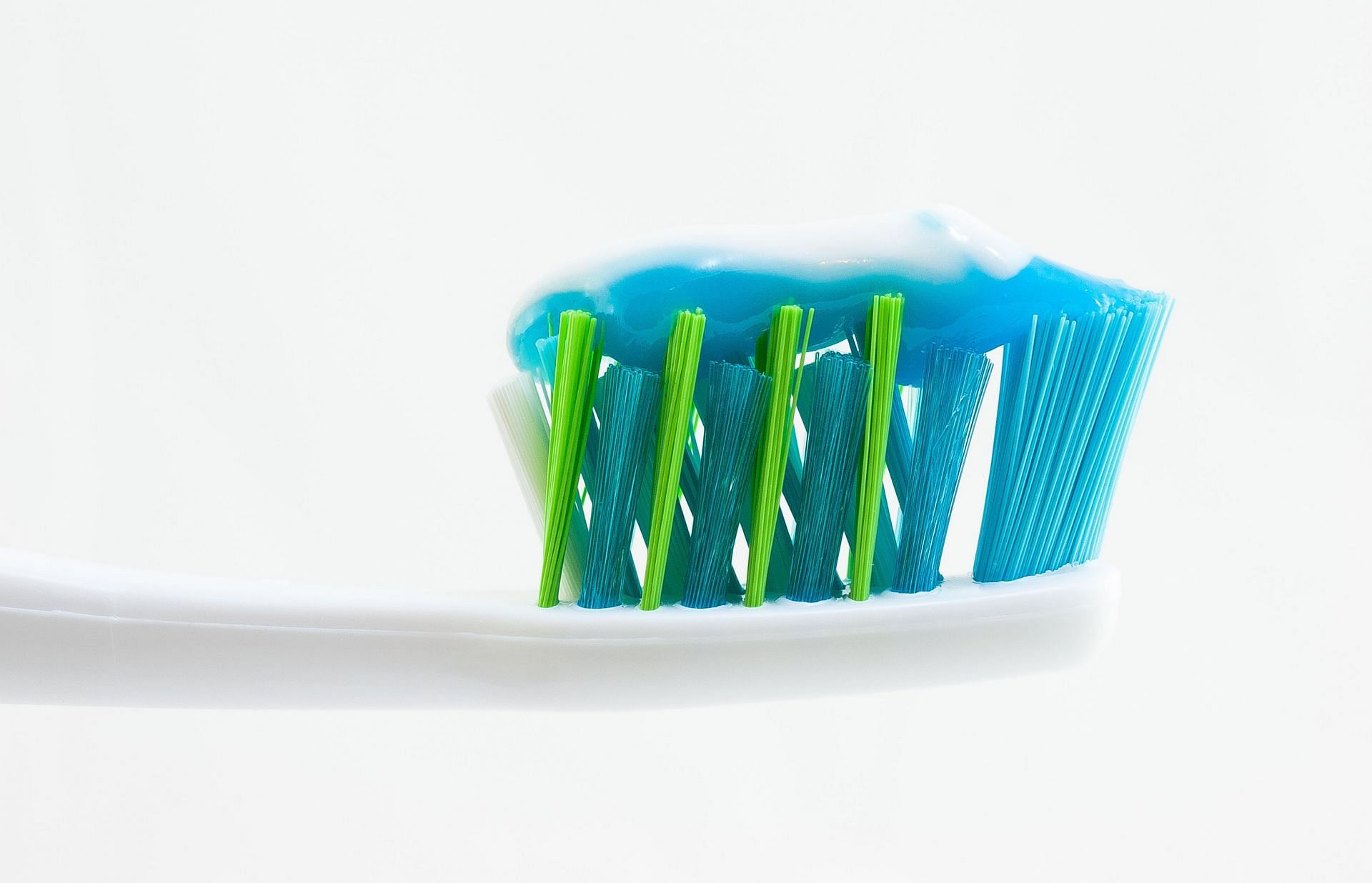 Toothpaste (Image via Unsplash/William)