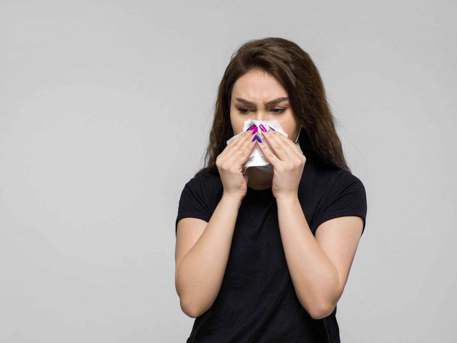 7 ways to clear stuffy nose instantly (Image via Freepik/mdjaff)