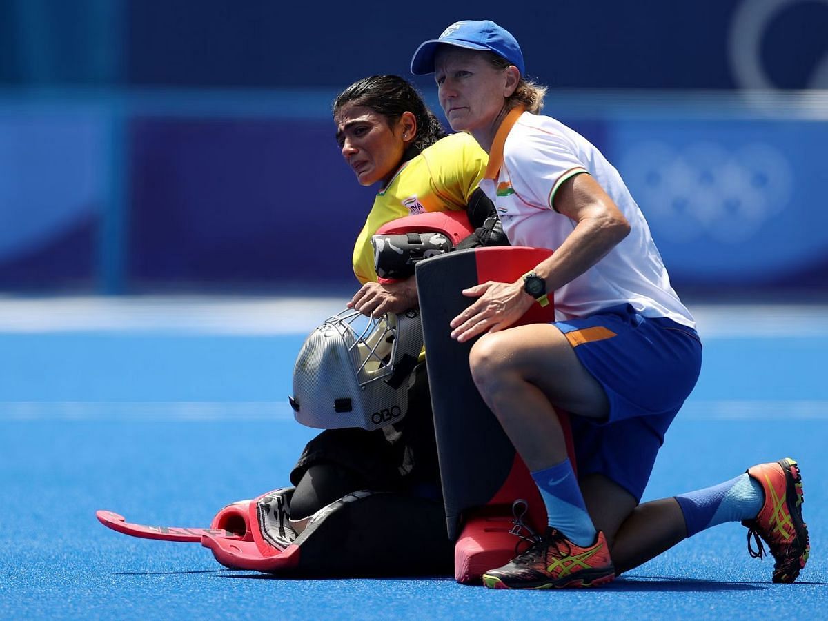 Savita Punia and Janneke Schopman