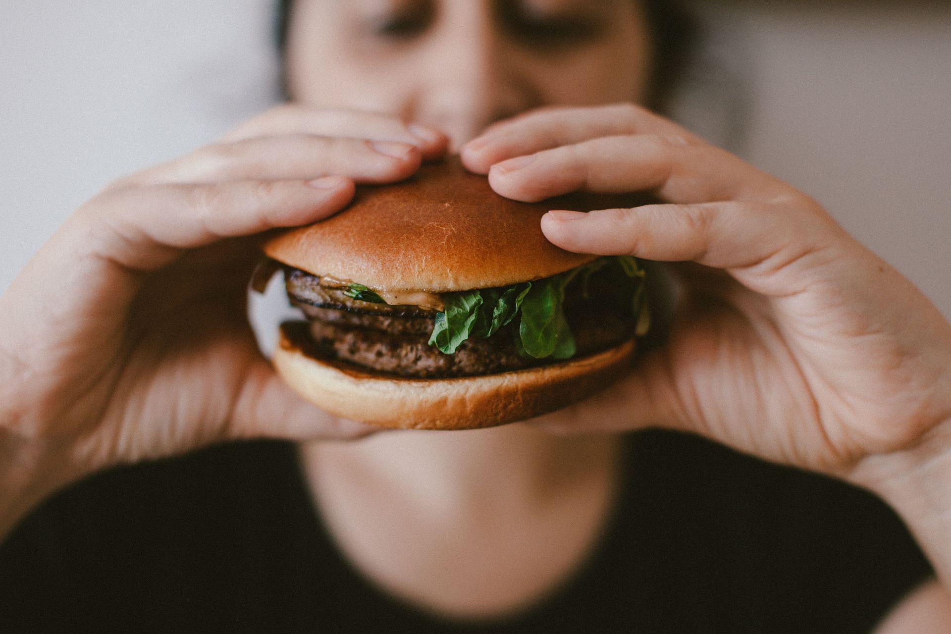 Hungry all the time (Image via Unsplash/Szabo Victor)
