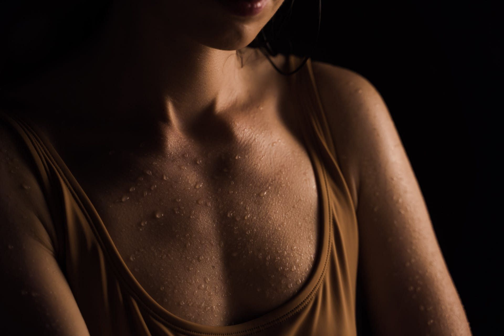 Breast Cancer risks (Photo by Ron Lach on Pexels)