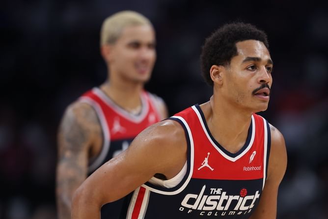 "Mfs need to be in jail for posting this": Ice Cube's son loses it as Jordan Poole and Kyle Kuzma's borderline NSFW pic surfaces