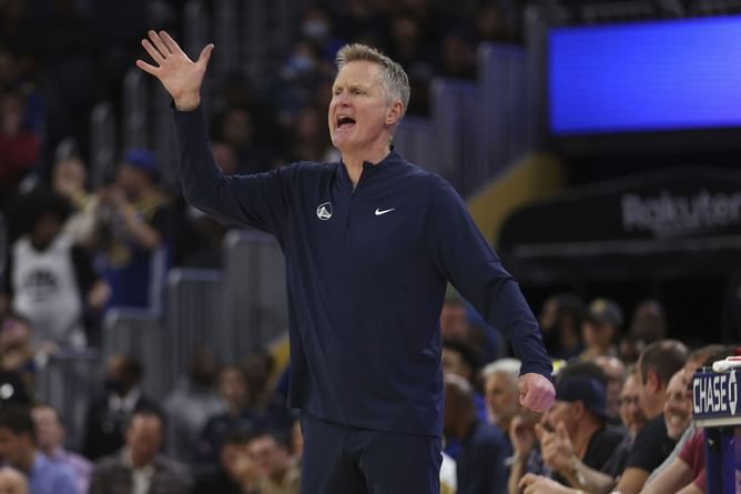 “He cooked Kerr”: Suns’ DJ sends NBA fans wild after remixing Steve Kerr ‘South Beach club’ comment