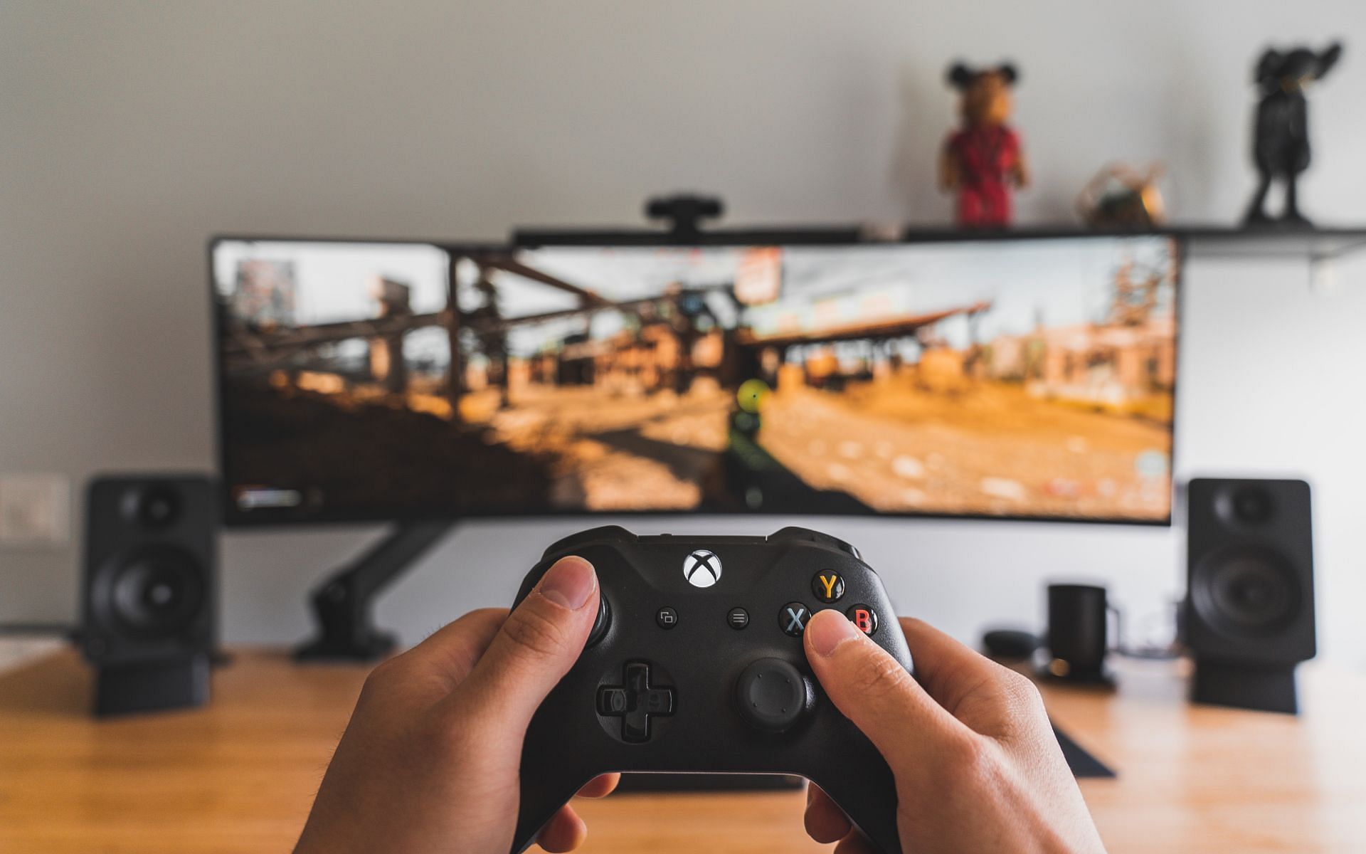  Is gaming bigger than the world&rsquo;s music and film industries combined? (Image via Sam Pak on Unsplash)