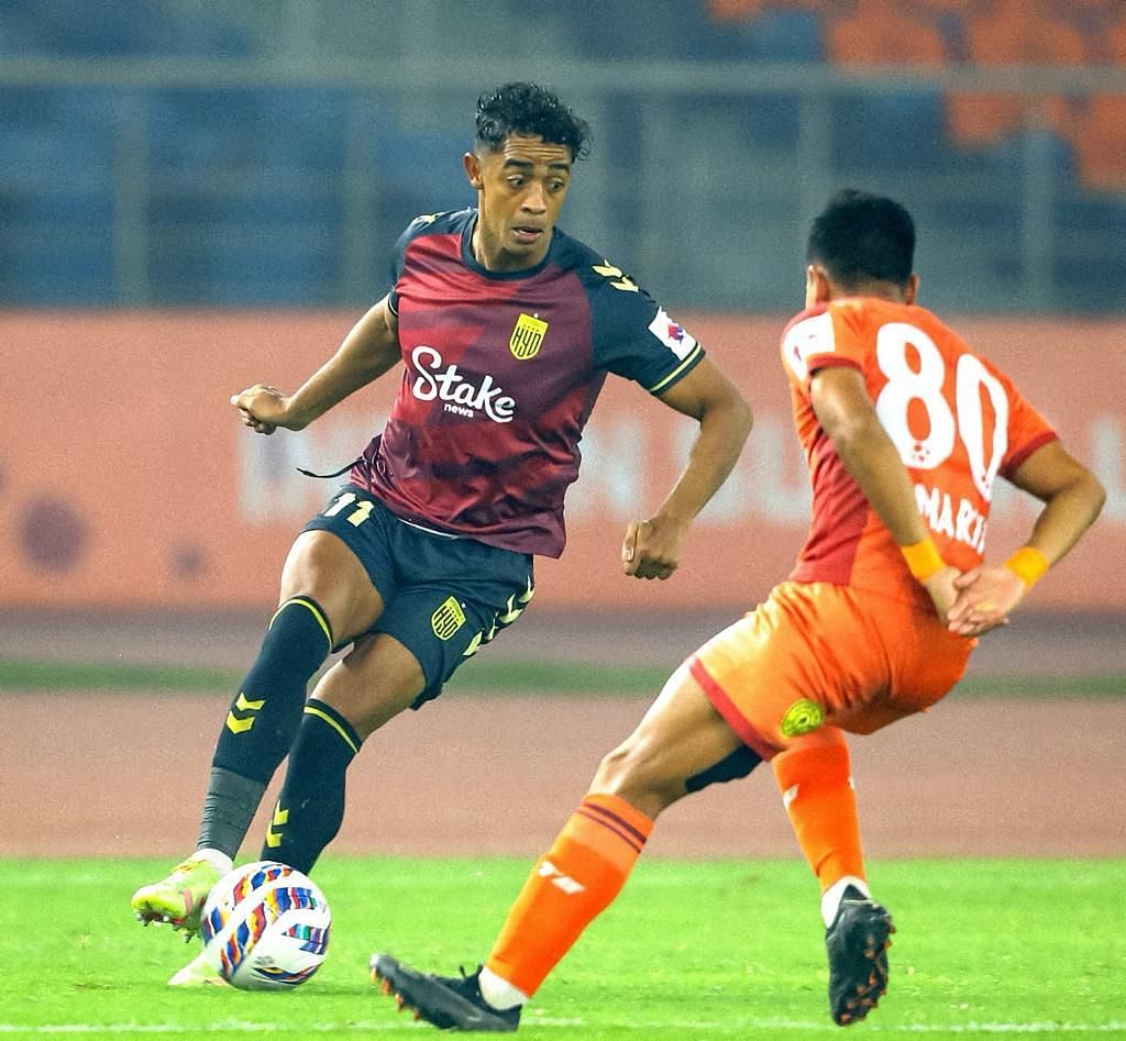 Felipe Amorim in action for Hyderabad against Punjab FC earlier this season. (HYD)