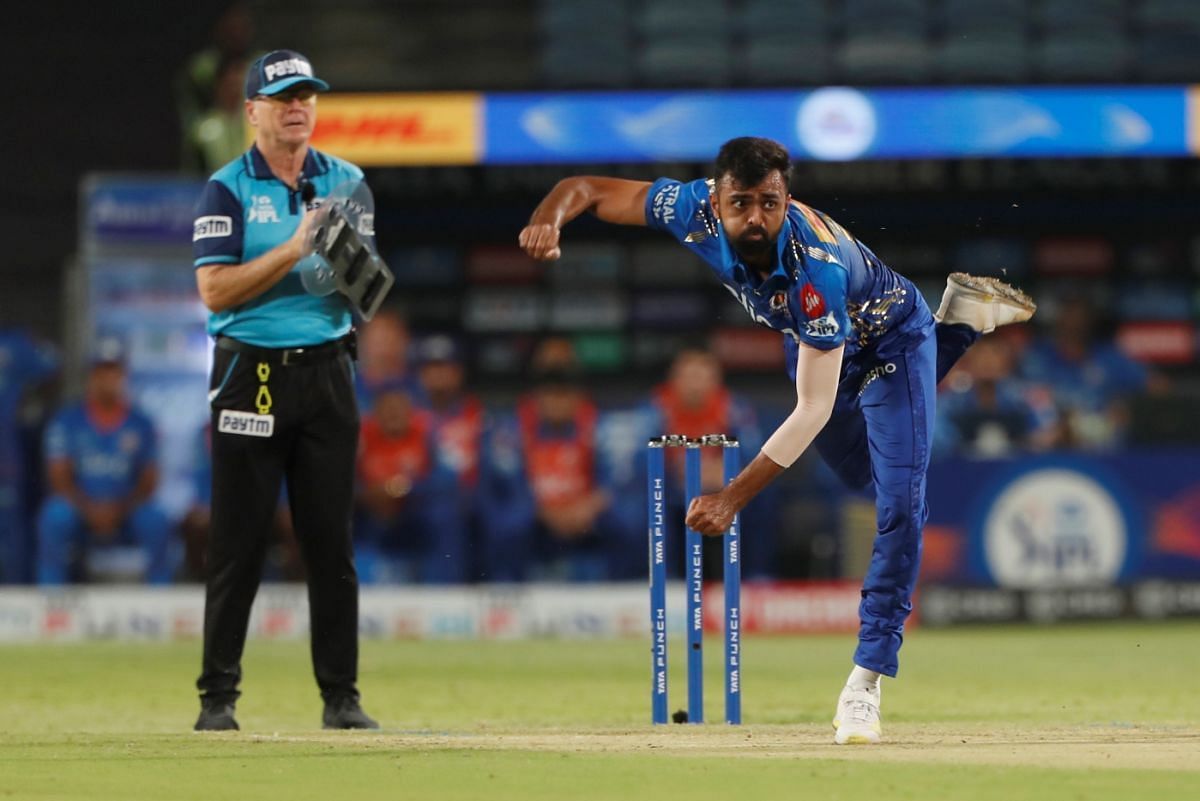 Jaydev Unadkat for the Mumbai Indians [Getty Images]
