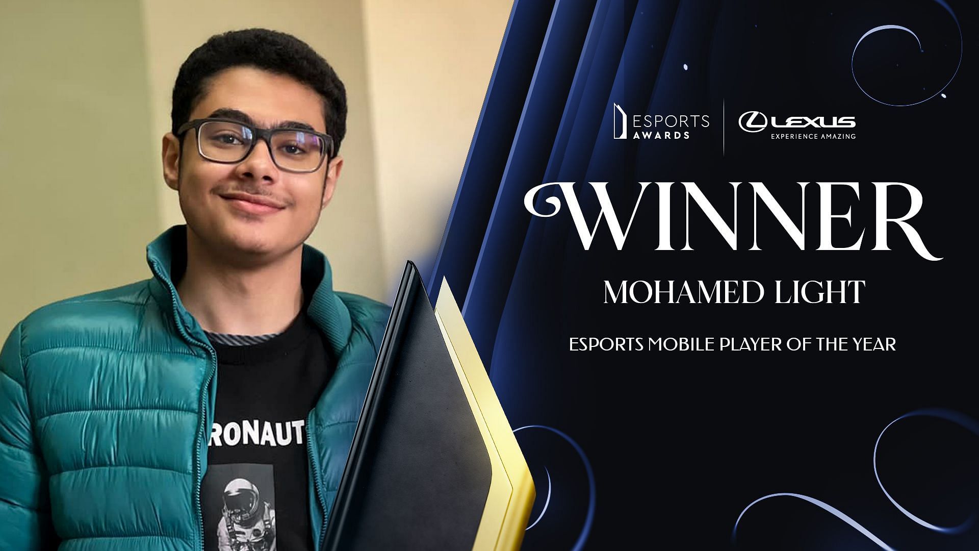 Mohamed Light grabs Esports Mobile Player award (Image via Esports Awards)