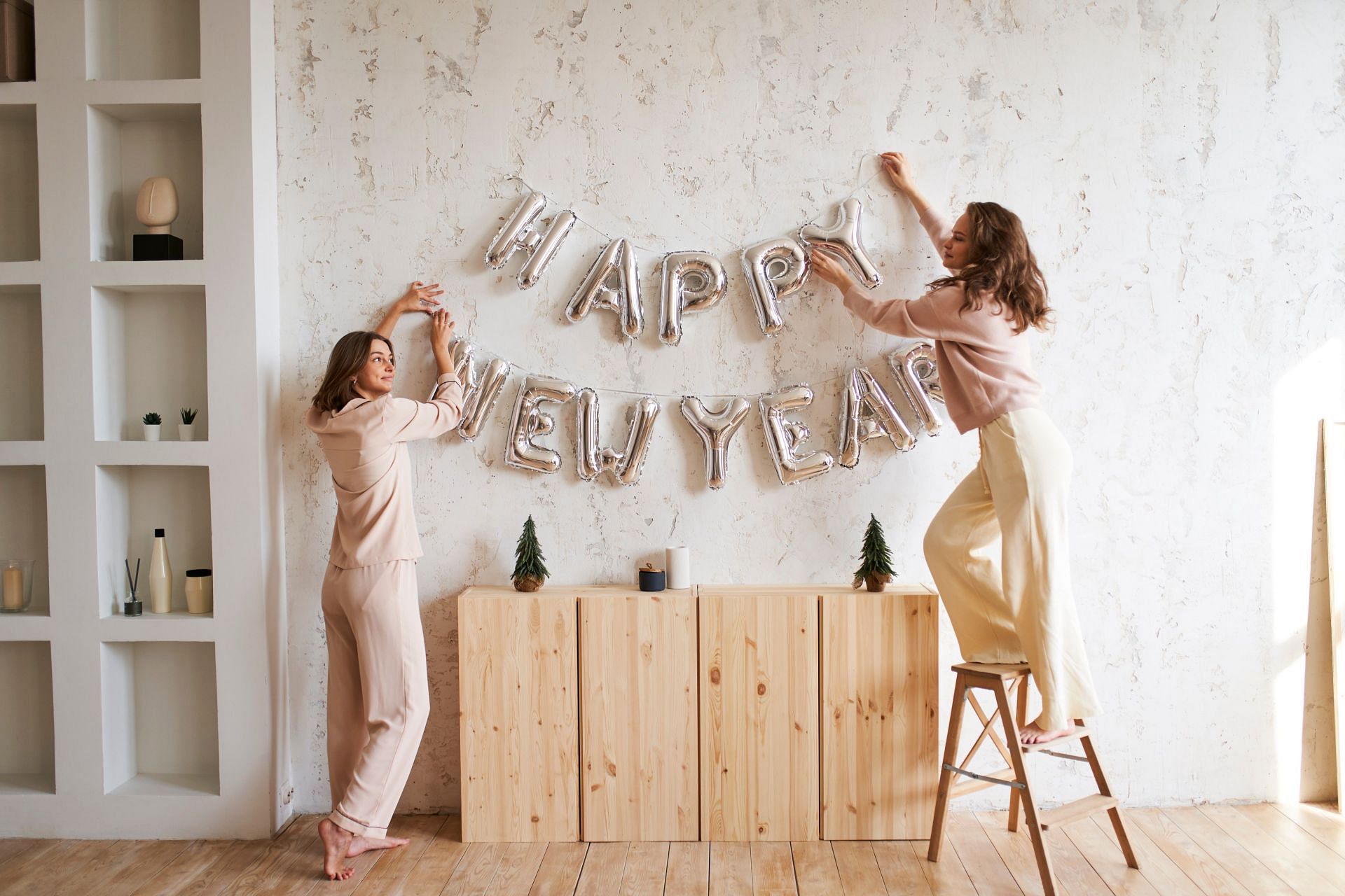 New year resolutions are not fake and can help you align your calendar year! (Image via Freepik/ Freepik)