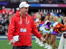 "Florida State doesn't like that" - Peyton Manning has a hilarious reaction to Dolphins QB Tua Tagovailoa playing "Sweet Home Alabama" on ManningCast