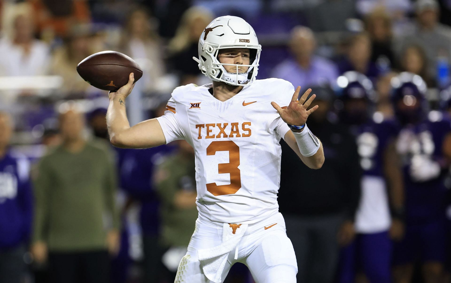 Is Quinn Ewers Playing Today Vs Oklahoma State? Texas QB's Availability ...