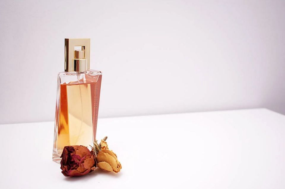 Synthetic fragrances don&#039;t have to be negative (image via Pexels / Dids)