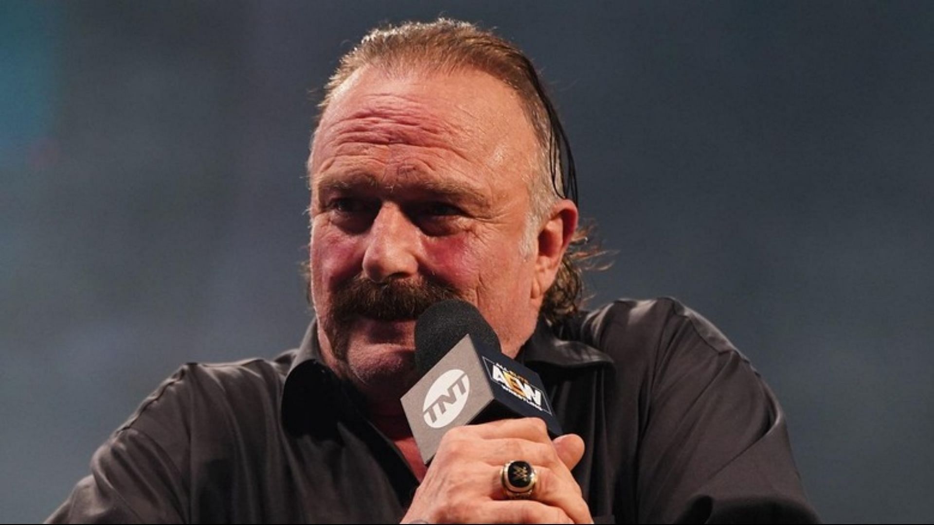 Jake Roberts is currently signed to AEW. 
