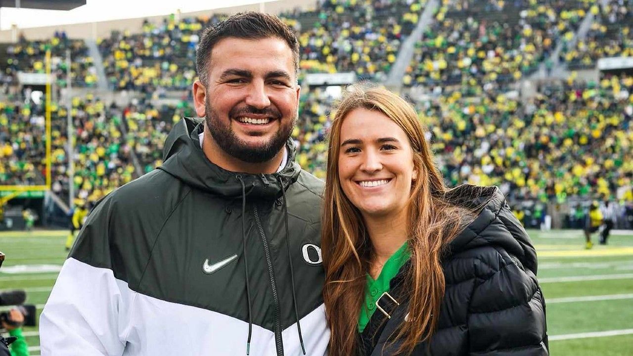 Sabrina Ionescu showed support for fiancee Hroniss Grasu in the Raiders