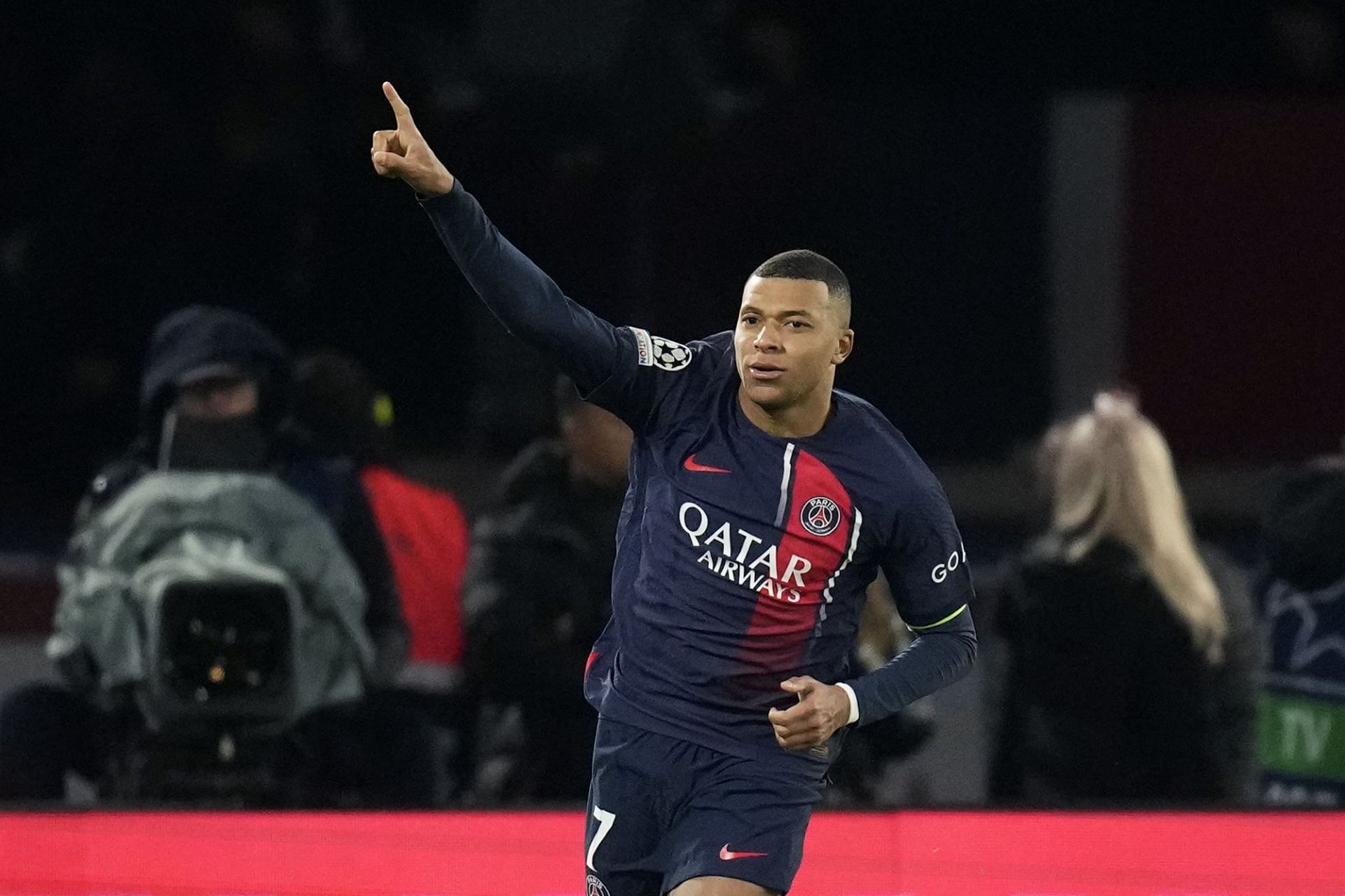 Real Madrid Transfer News Roundup Los Blancos Eyeing January Kylian Mbappe Offer Club Slammed 9981