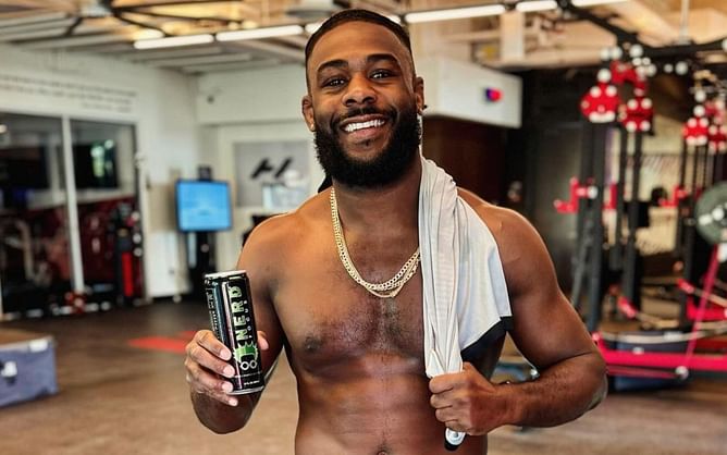 Aljamain Sterling gets denied entry into UFC 296 venue, apologizes to fans for being "annoyed" and refusing pictures