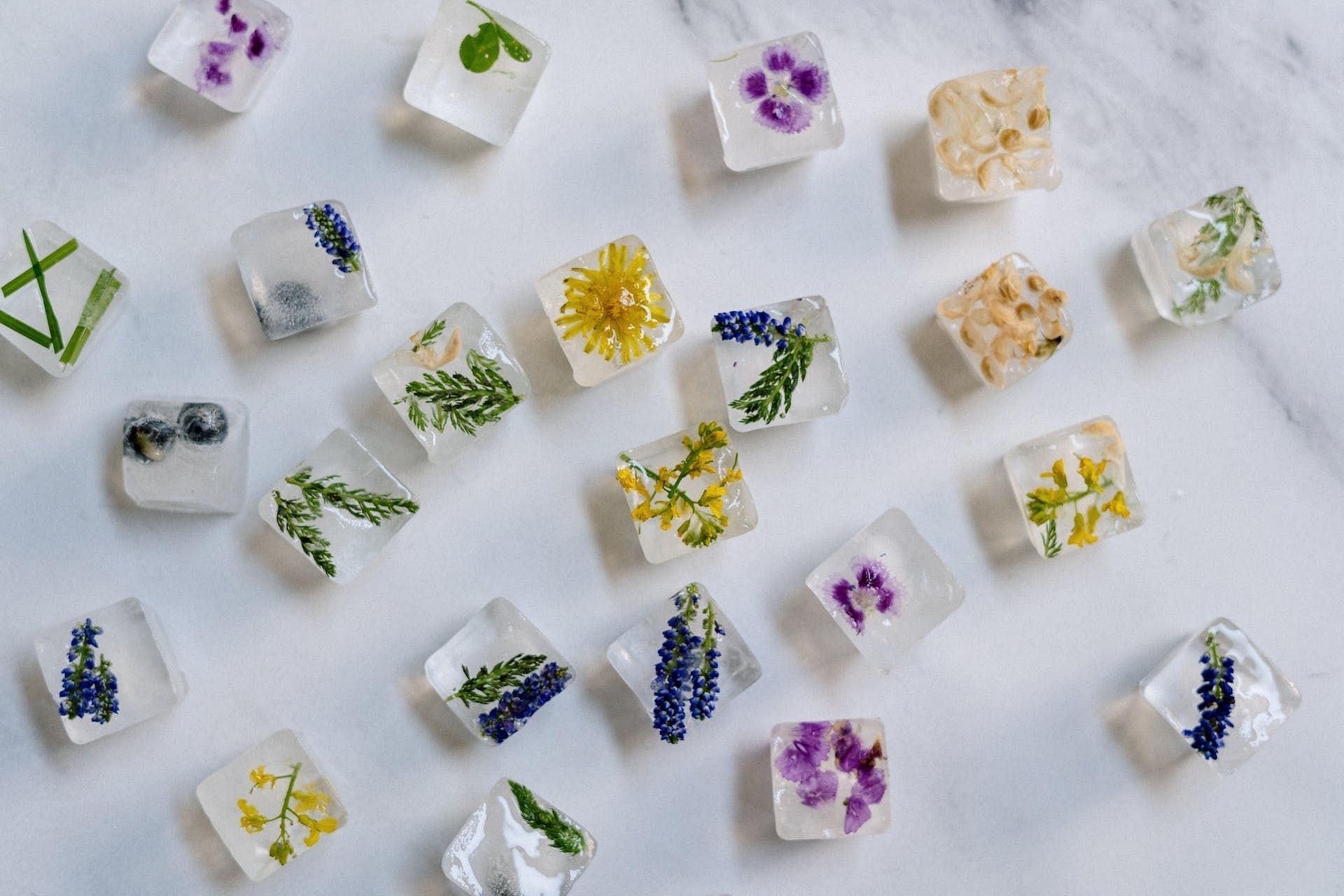 Frozen Immunity Cubes are a healthy refreshing innovation (Image via Pexels/cottonbro studio)